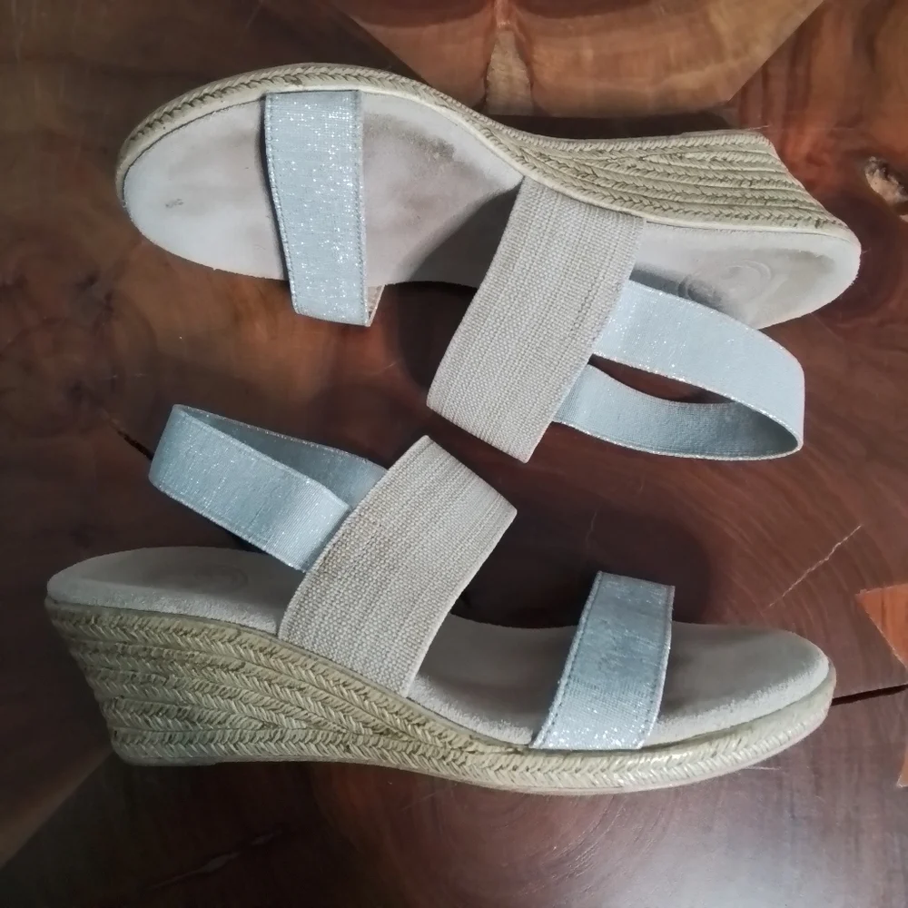 Charleston Shoe Co. Cooper Silver Metallic/Tan/Linen Espadrille Wedge Sandal - 7